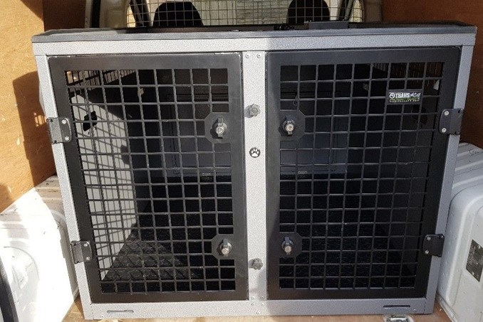 dog cage for estate car
